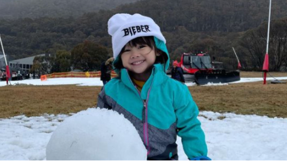 Nyaman berada di Australia dan Jakarta (instagram.com/acha_septriasa)