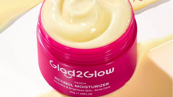 Glad2Glow Peach Retinol Moisturizer (instagram/glad2glow)