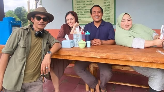 Rukman Rosadi, Wulan Guritno, Tomy Babap, dan Nunung di Film Norma