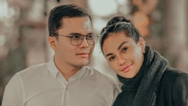 Nikita Mirzani dan dr Oky Pratama (Instagram)