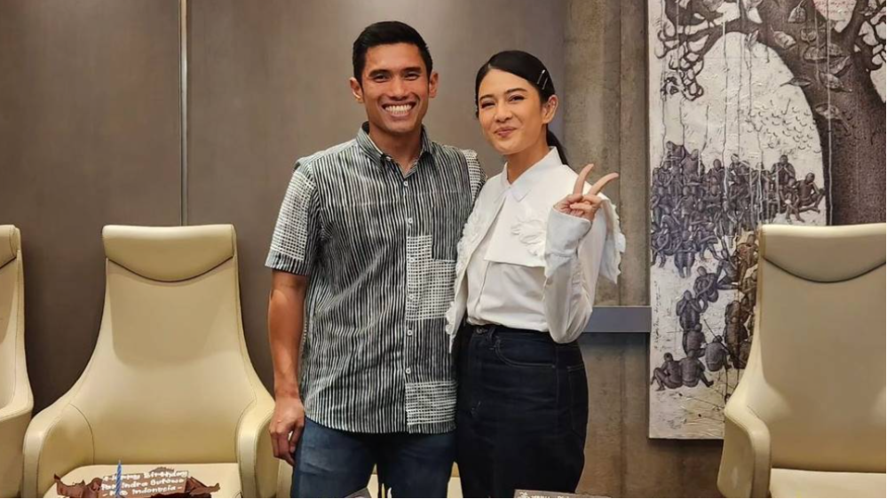 Maulana Indraguna, Suami Dian Sastro yang Ogah Nonton 'Gadis Kretek' (Instagram/@therealdisastr)