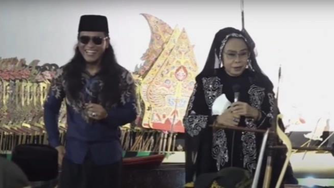 Gus Miftah dan Yati Pesek (YouTube)