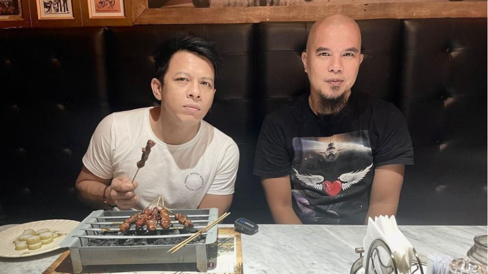 Momen Ariel NOAH Karaokean Bareng Ahmad Dhani(Instagram/@ahmaddhaniofficial)